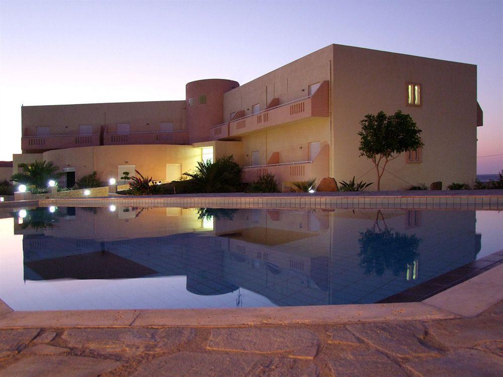 סיטייה Hotel Sea Breeze מראה חיצוני תמונה
