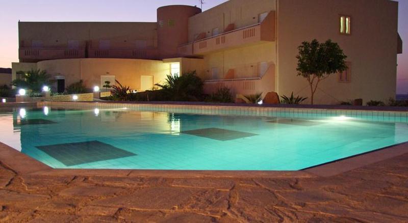 סיטייה Hotel Sea Breeze מראה חיצוני תמונה