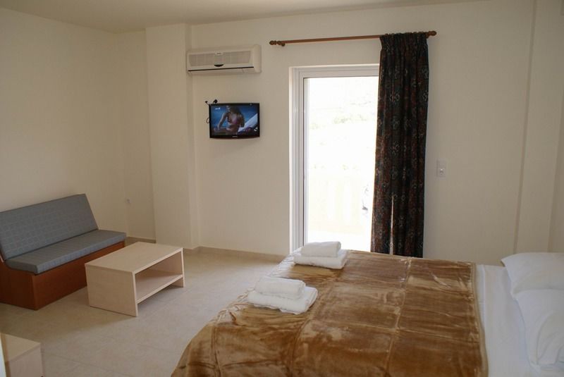 סיטייה Hotel Sea Breeze מראה חיצוני תמונה
