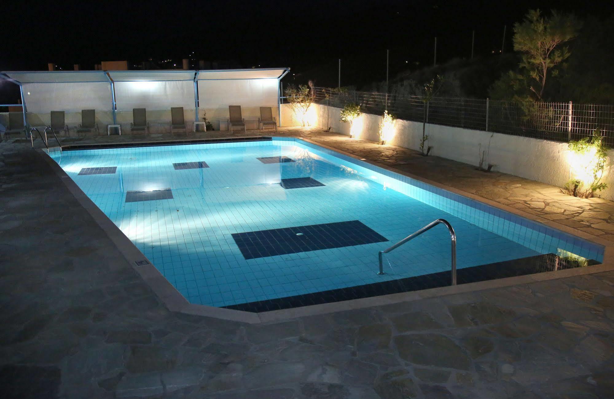 סיטייה Hotel Sea Breeze מראה חיצוני תמונה
